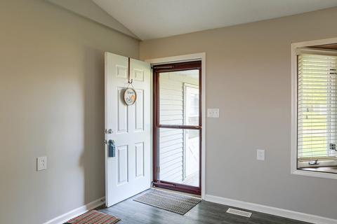 208 3rd St, Dewey, IL 61840 photo 12