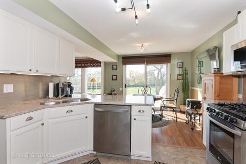346 Persimmon Ct, Bartlett, IL 60103 photo 9