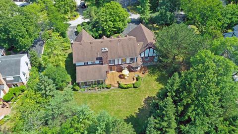 4 Orchard Ln, Golf, IL 60029 photo 28