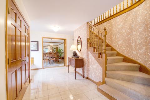 4 Orchard Ln, Golf, IL 60029 photo 5