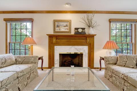 4 Orchard Ln, Golf, IL 60029 photo 7