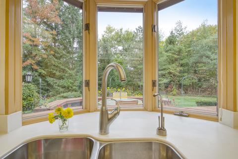 4 Orchard Ln, Golf, IL 60029 photo 9