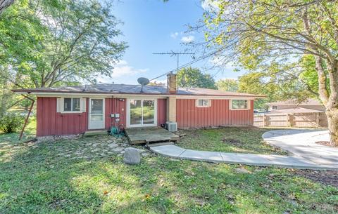 37 W166 Almora Ter, Elgin, IL 60124 photo 5