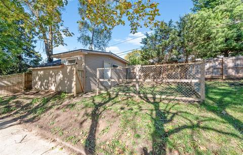 37 W166 Almora Ter, Elgin, IL 60124 photo 8