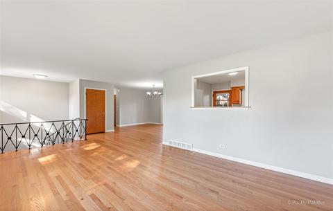 37 W166 Almora Ter, Elgin, IL 60124 photo 29