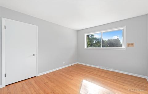 37 W166 Almora Ter, Elgin, IL 60124 photo 20