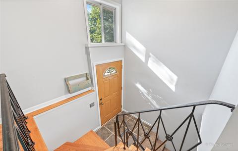37 W166 Almora Ter, Elgin, IL 60124 photo 26