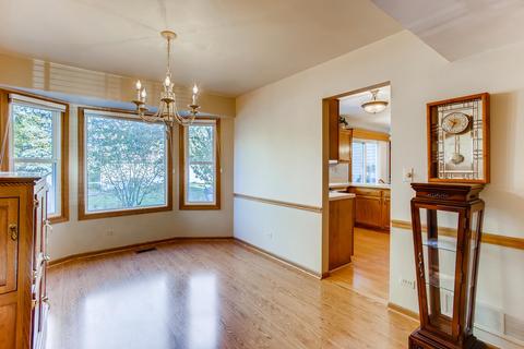 2735 Ridge Rd, Aurora, IL 60504 photo 7