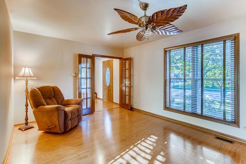 2735 Ridge Rd, Aurora, IL 60504 photo 5