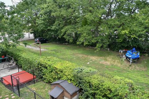 4547 S State St, Chicago, IL 60609 photo 3