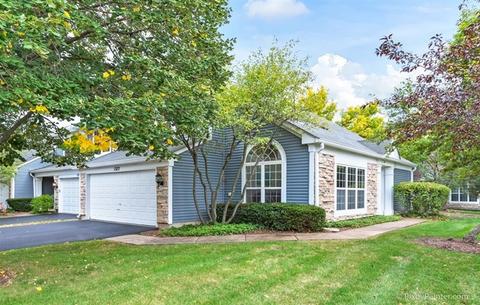 1377 Diamond Dr, Hoffman Estates, IL 60192 photo 1