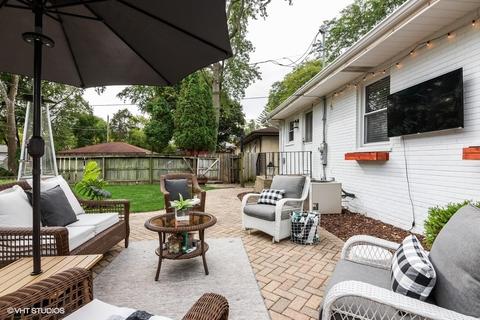 127 N Pierce Ave, Wheaton, IL 60187 photo 4