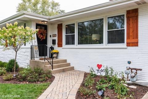 127 N Pierce Ave, Wheaton, IL 60187 photo 2