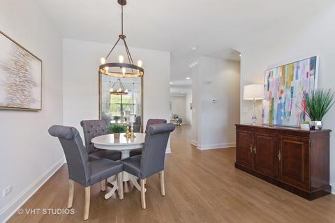 2105 Dauntless Dr, Glenview, IL 60026 photo 3