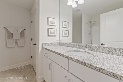 2105 Dauntless Dr, Glenview, IL 60026 photo 11