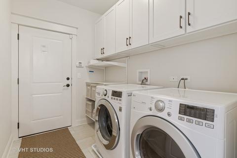 2105 Dauntless Dr, Glenview, IL 60026 photo 14