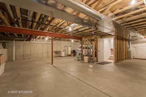 2105 Dauntless Dr, Glenview, IL 60026 photo 16