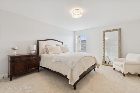 2105 Dauntless Dr, Glenview, IL 60026 photo 10