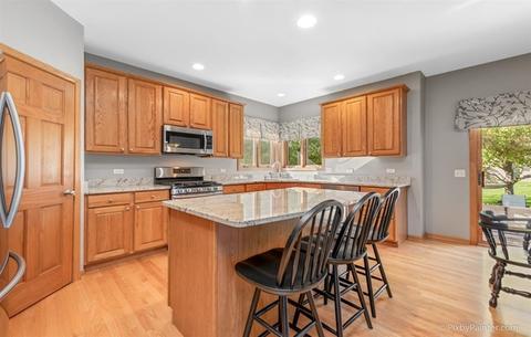 2000 Brindlewood Ln, Algonquin, IL 60102 photo 22