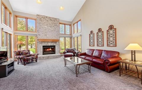 2000 Brindlewood Ln, Algonquin, IL 60102 photo 16