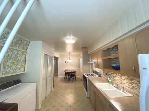 1457 W Vanmeter St, Kankakee, IL 60901 photo 5