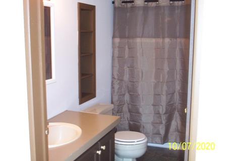 620 N Maple St, Gilman, IL 60938 photo 14