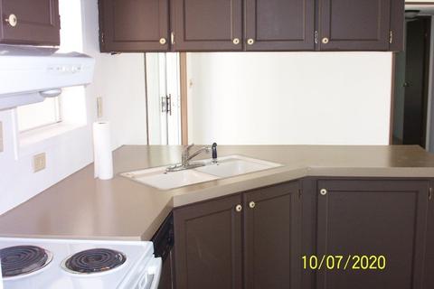 620 N Maple St, Gilman, IL 60938 photo 7