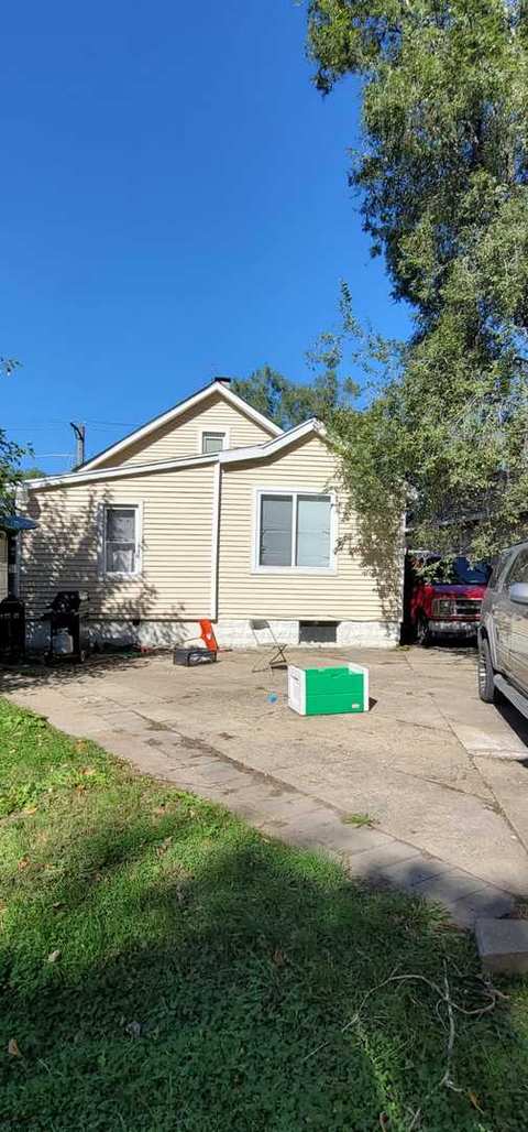 1315 Plain Ave, Aurora, IL 60505 photo 5