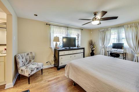 3938 Carousel Dr, Northbrook, IL 60062 photo 24