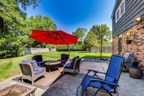 3938 Carousel Dr, Northbrook, IL 60062 photo 42