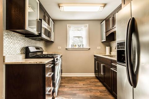 909 Southside Ave, Mchenry, IL 60051 photo 8
