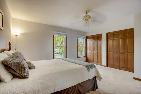 420 Greens View Dr, Algonquin, IL 60102 photo 21