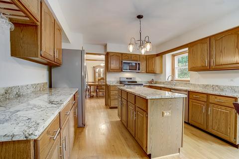 420 Greens View Dr, Algonquin, IL 60102 photo 11