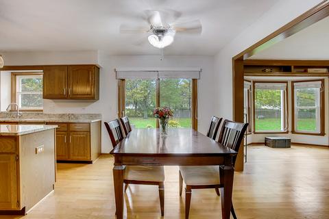 420 Greens View Dr, Algonquin, IL 60102 photo 14