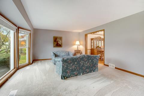 420 Greens View Dr, Algonquin, IL 60102 photo 7