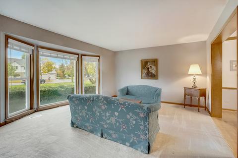 420 Greens View Dr, Algonquin, IL 60102 photo 6