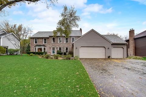 420 Greens View Dr, Algonquin, IL 60102 photo 2