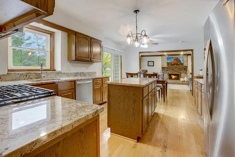 420 Greens View Dr, Algonquin, IL 60102 photo 13