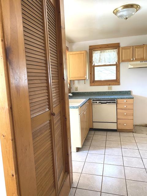 702 1st St, Harvard, IL 60033 photo 4