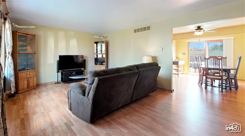 6604 Benich Ln, Plainfield, IL 60586 photo 8