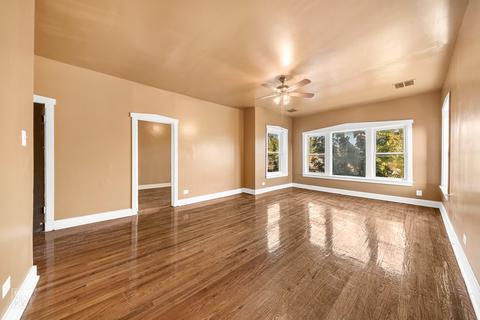 6124 S Artesian Ave, Chicago, IL 60629 photo 2
