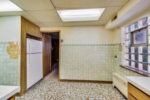 3003 Euclid Ave, Berwyn, IL 60402 photo 10