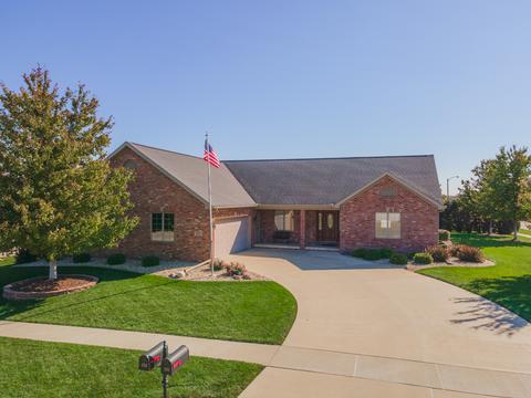 2233 Holbrook Dr, Normal, IL 61761 photo 10