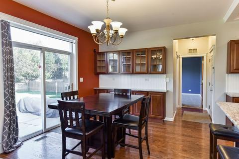 202 Brompton Ct, Oswego, IL 60543 photo 5