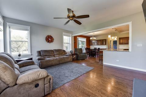 202 Brompton Ct, Oswego, IL 60543 photo 8