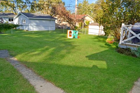 1806 Grandview Dr, Johnsburg, IL 60051 photo 22