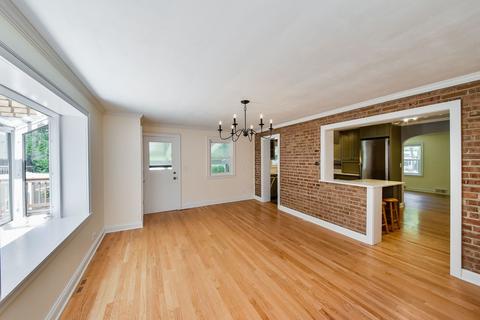 1122 Howard St, Wheaton, IL 60187 photo 8