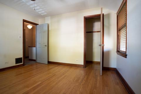 8001 S Artesian Ave, Chicago, IL 60652 photo 27