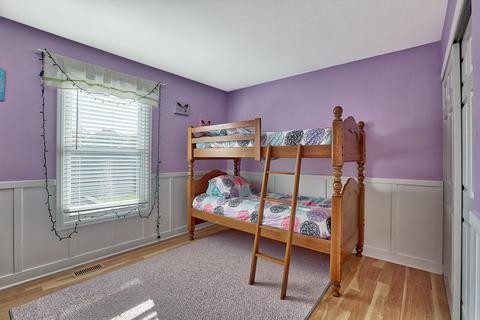 463 Simone Dr, Des Plaines, IL 60016 photo 17