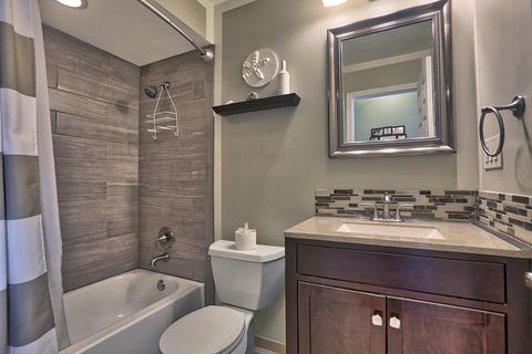 463 Simone Dr, Des Plaines, IL 60016 photo 15
